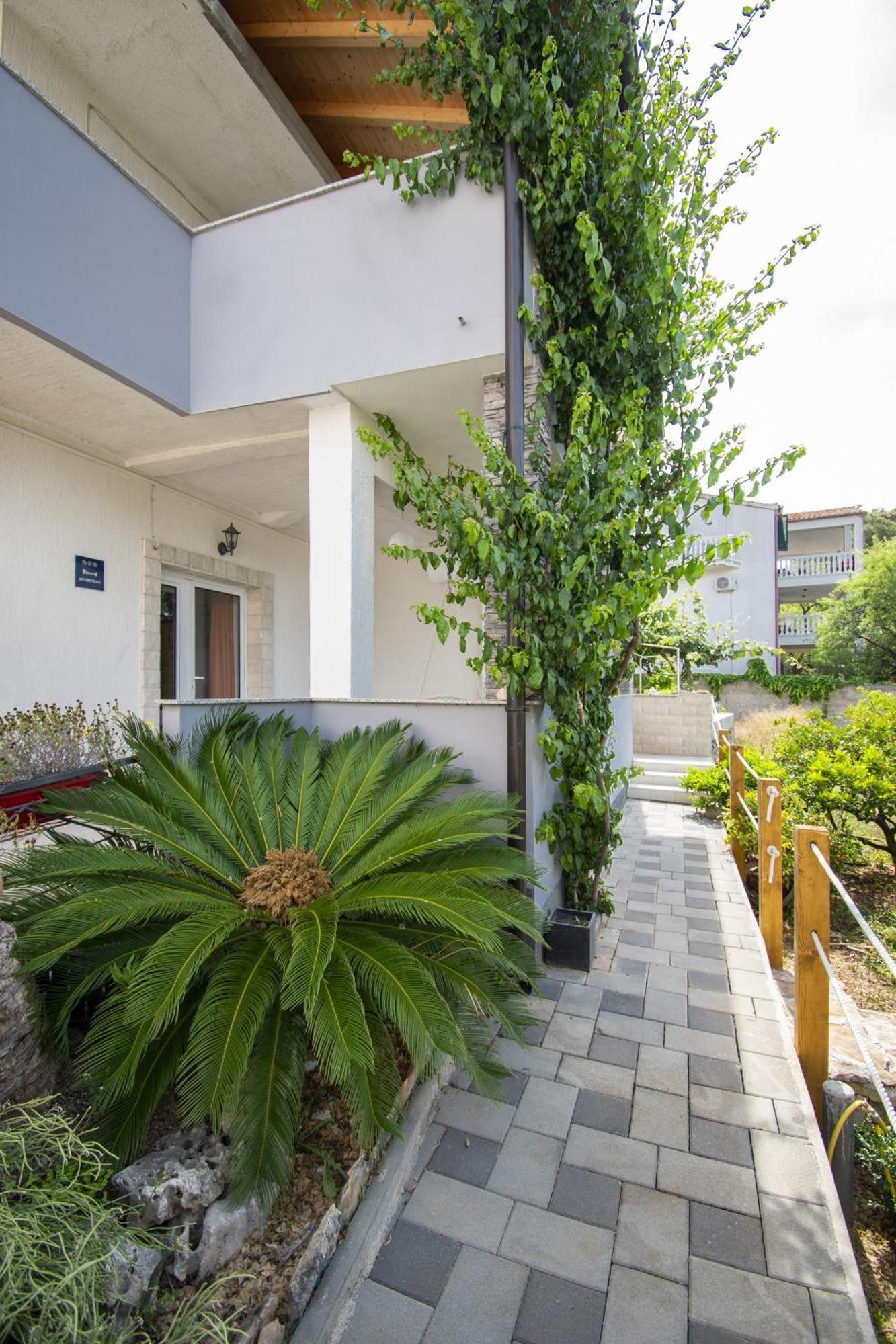 Apartments Alisa Brodarica  Pokoj fotografie